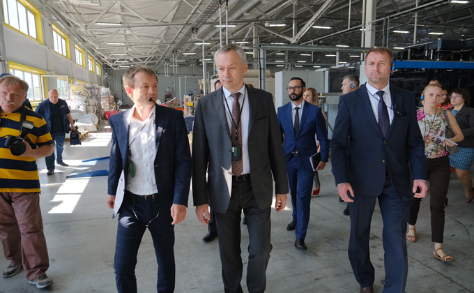 Губернатор Травников открыл новый завод на площадке ПЛП