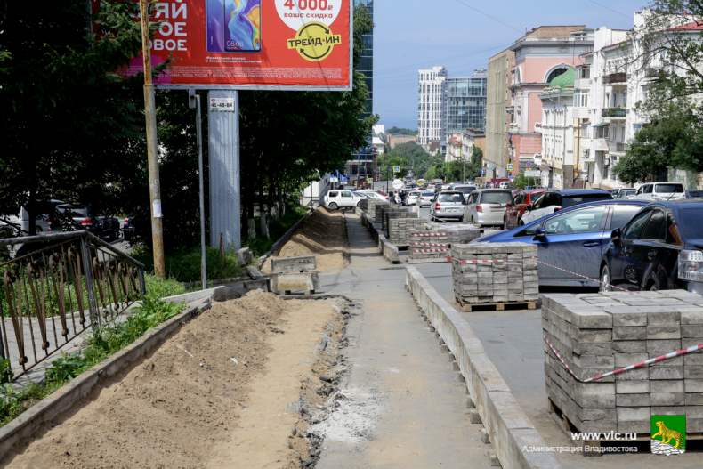 На улице Фонтанной во Владивостоке приступают к ремонту дороги