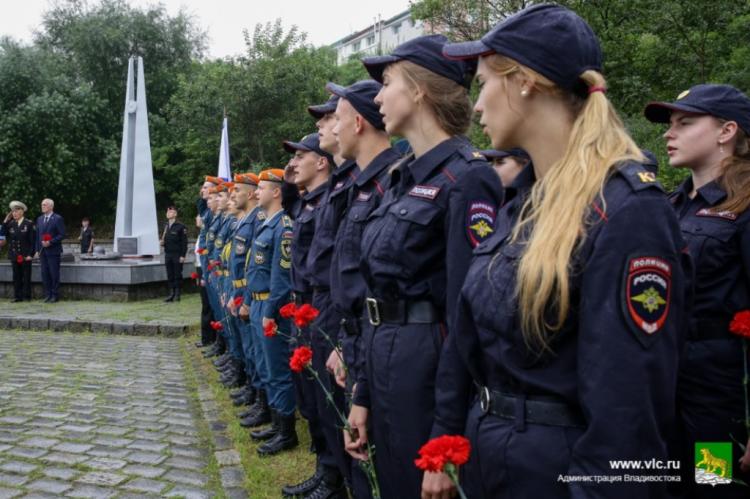 Во Владивостоке почтили память героев Хасанских событий