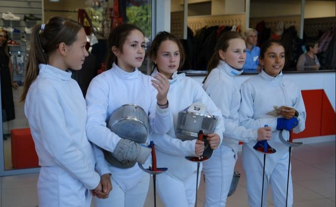 Крупнейший в стране центр фехтования открыли в Новосибирске