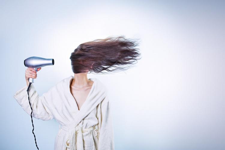 Эксперты рассказали об ошибках, которые допускают многие при мытье волос