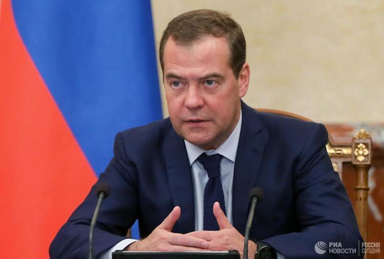 Медведев остался недоволен идеей введения новых штрафов за скорость