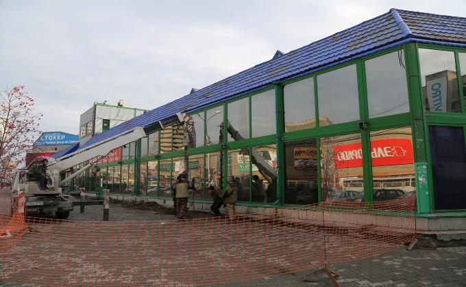 Зеленый рынок «Гранит» сносят на площади Маркса