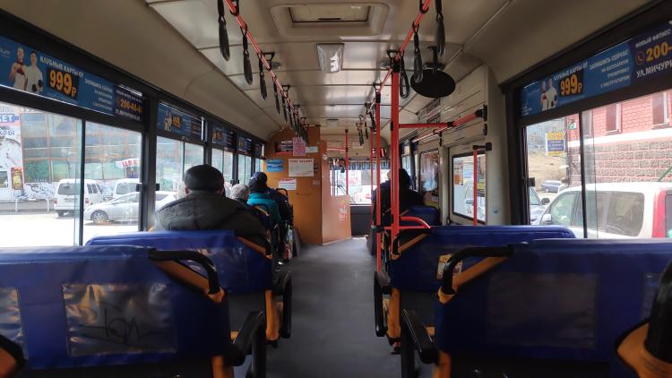 Профи за рулем: Поступок водителя автобуса во Владивостоке обсуждают в Сети