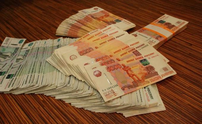 1,3 млрд рублей вывела за границу банда из Новосибирска