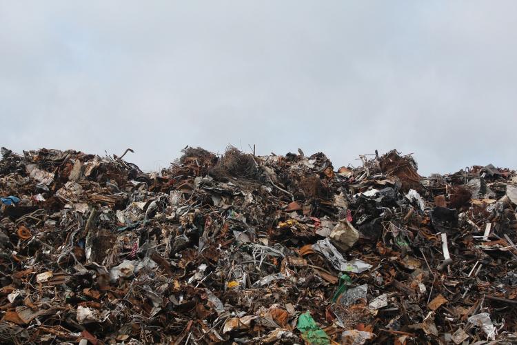 В Госдуме одобрили законопроект «мусорной реформы»