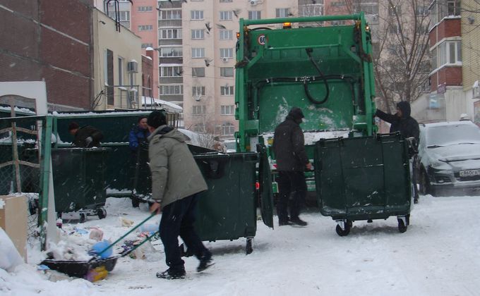 Как вывозят мусор в районах Новосибирска после 1 января