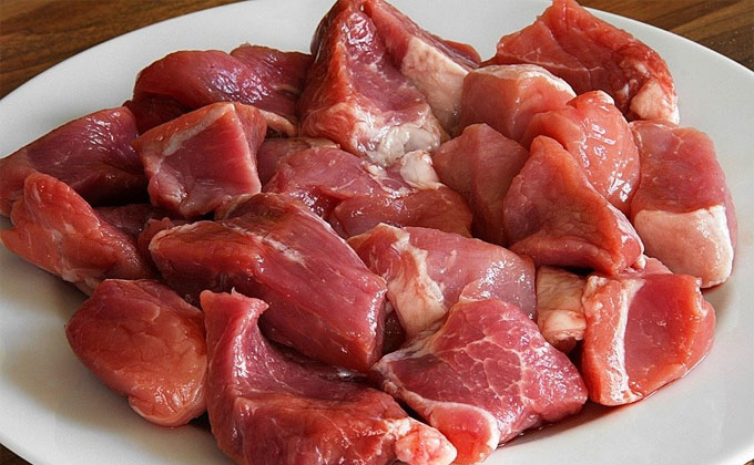 Охлажденное мясо продавали без холодильника в антисанитарном киоске