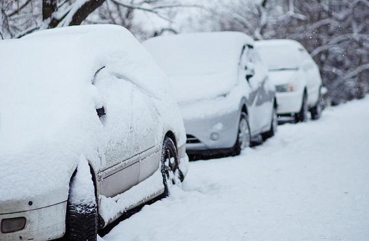 Неубранный снег в Приморье обошёлся управляющей компании в миллион рублей