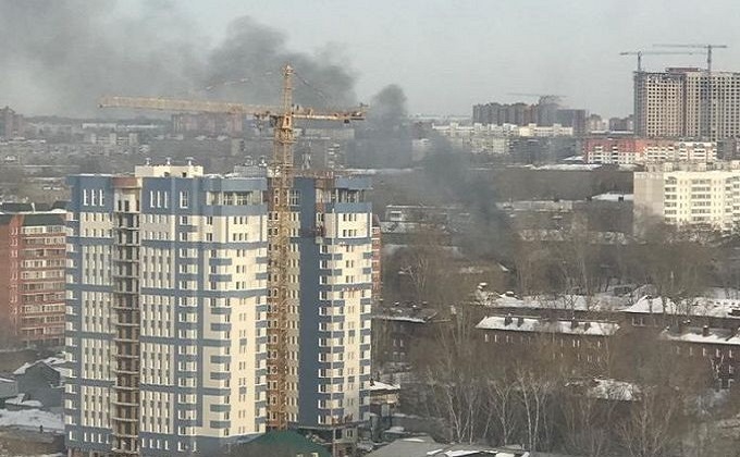 Здание сгорело в Военном городке в Новосибирске