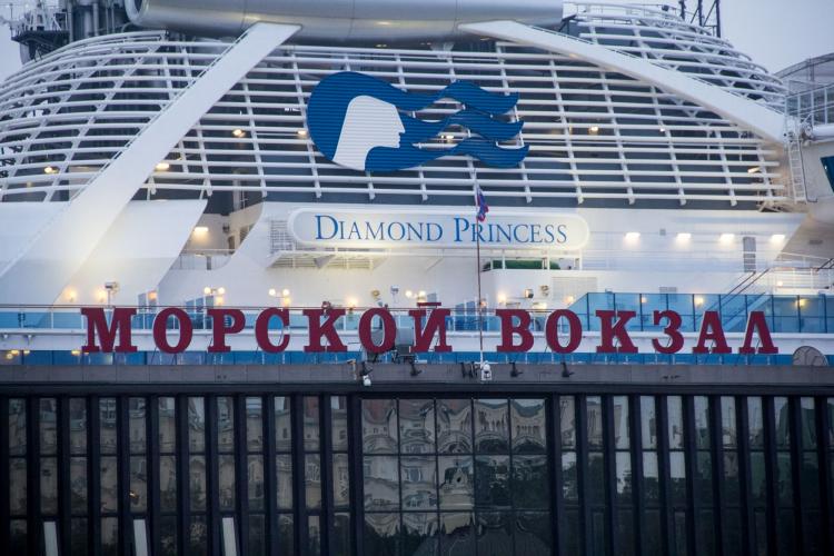 Во Владивостоке выписали ещё двух россиян, эвакуированных с лайнера