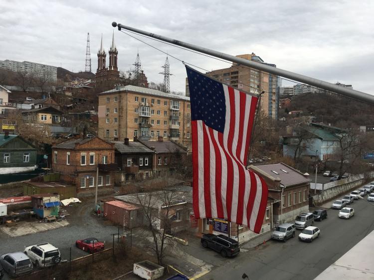 Посол Джон Салливан заявил о важности Генконсульства США во Владивостоке