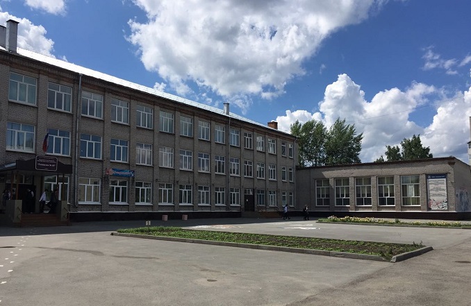 Дмитрий Босов перед смертью оплатил ремонт спортзала школы в Барнауле