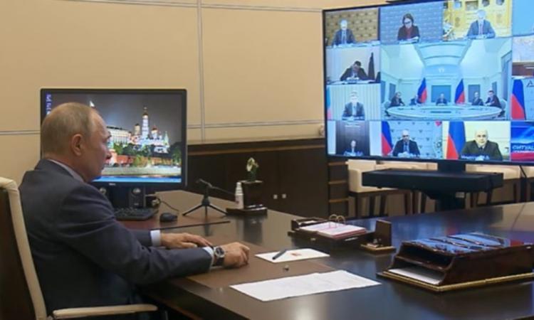 Мишустин рассказал Путину, что заболел COVID-19 (видео)