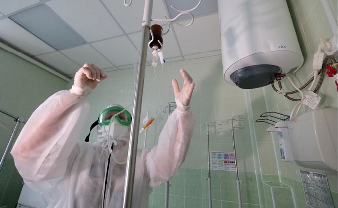 Более 4 500 коек организовано в районных больницах для борьбы с коронавирусом