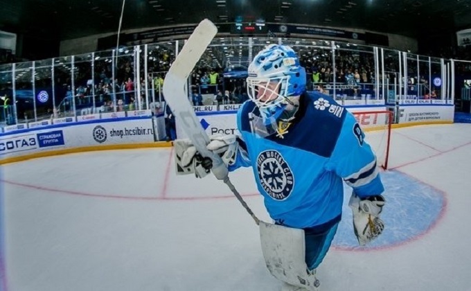 11 хоккеистов и тренеров «Сибири» заболели коронавирусом