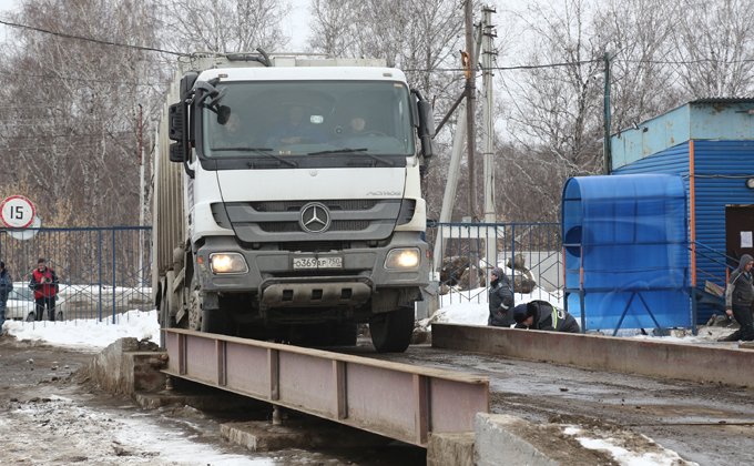 Продукты не подорожают из-за ограничений движения фур в Новосибирской области