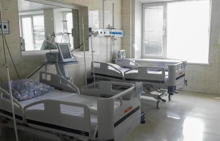 Крупнейший ковидный госпиталь Приморья прекращает приём пациентов