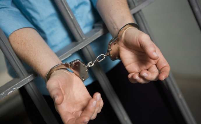 Молодого наркоторговца задержали в Карасуке, изъят один килограмм марихуаны