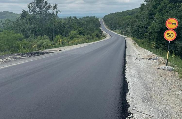 В Приморье отремонтировали одну из самых проблемных дорог
