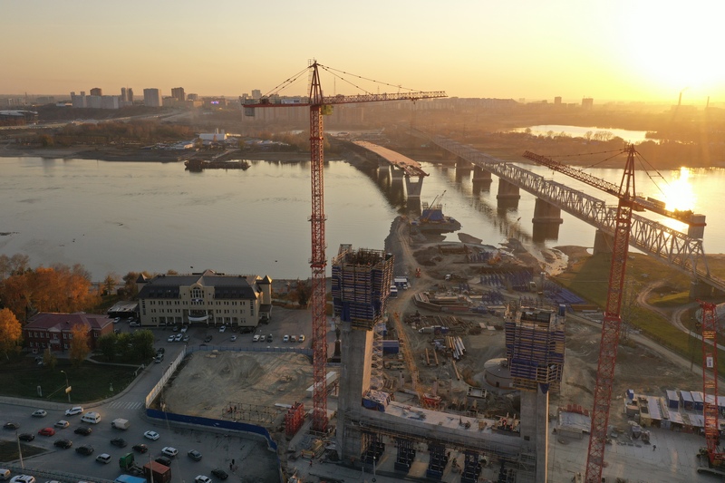 Надвижка «Центрального» моста в Новосибирске прошла десятую стадию