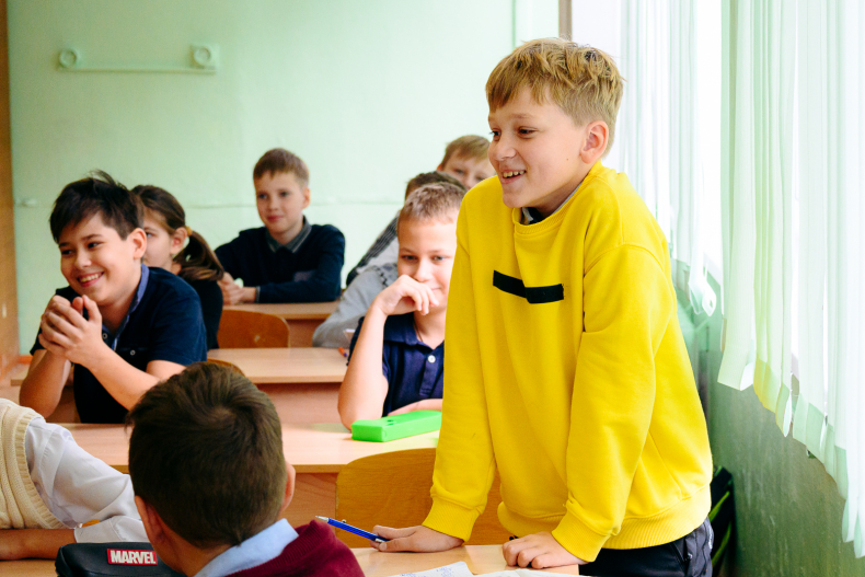 Тренинги на сплочение коллектива проводят специалисты МРЦ в школах Владивостока