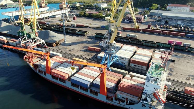 «Восточный Порт» за октябрь перевалил рекордные 2,947 млн тонн грузов