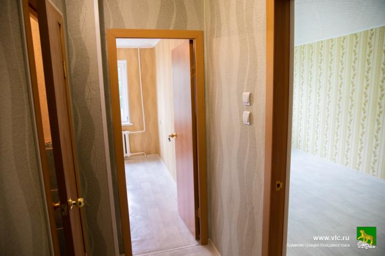 Ещё пять квартир приобретут во Владивостоке для детей-сирот