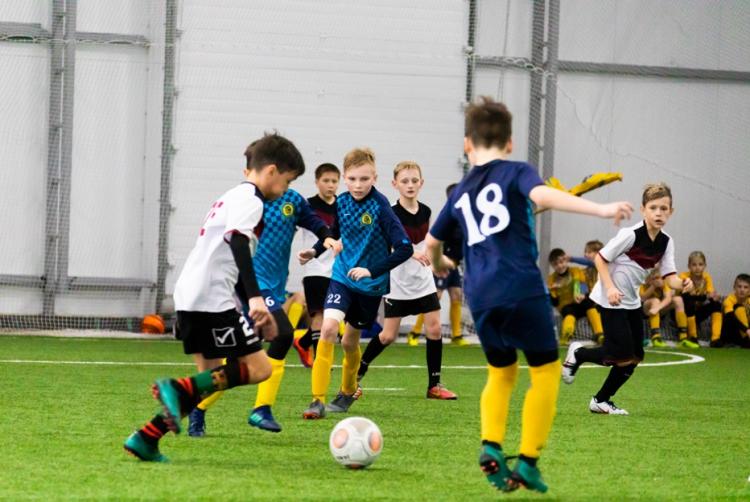 Спортивная школа по футболу Владивостока приглашает ребят