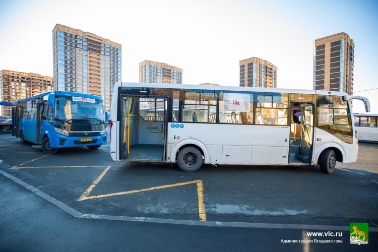 Во Владивостоке продолжается замена парка автобусов