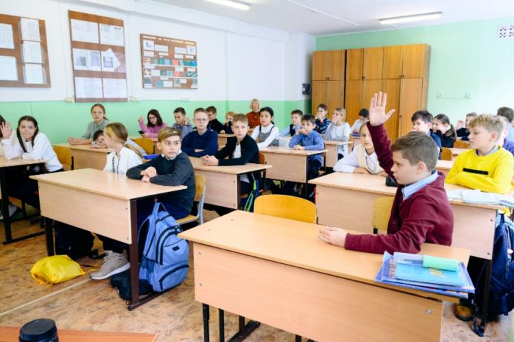 Навыкам работы в команде обучают молодёжь Владивостока