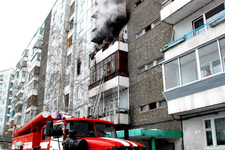 В Приморье во время пожара в квартире погиб мужчина