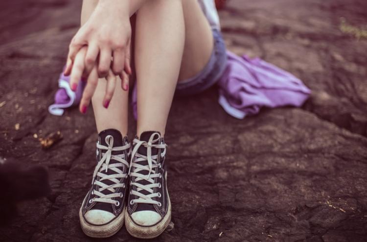 «Жизнь стала мучением»: 16-летняя девушка скиталась по Приморью