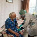 Ревакцинацию от коронавируса прошла 102-летняя жительница Артёма