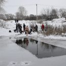 Блюдце раздора: моржам запретили купаться в озере на Горской Блюдце раздора: моржам запретили купаться в озере на Горской