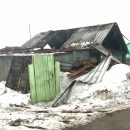 Гаишники спасли шесть человек на пожаре под Новосибирском