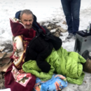 Два мужчины ушли в ледяную полынью в Новосибирске Два мужчины ушли в ледяную полынью в Новосибирске
