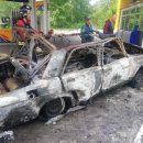Ремонту не подлежит: огонь уничтожил «Жигули» на АЗС Новосибирска