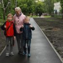 Тротуар на месте зарослей со шприцами появился в Кировском районе