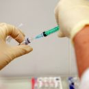 Когда делать ревакцинацию от COVID-19 — эксперты