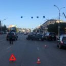 Трое новосибирцев оказались в больнице после автоаварии на улице Кирова