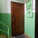 Тело девушки в незапертой квартире обнаружили в Новосибирске Тело девушки в незапертой квартире обнаружили в Новосибирске