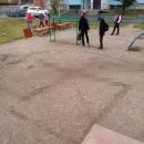 Огромную свастику вытоптали дети на Чистой Слободе Огромную свастику вытоптали дети на Чистой Слободе