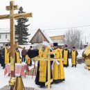 В Новосибирске освятили купола и кресты строящегося храма в микрорайоне «Матрешкин двор»